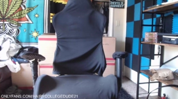 Hairycollegedude21  07-09-2021